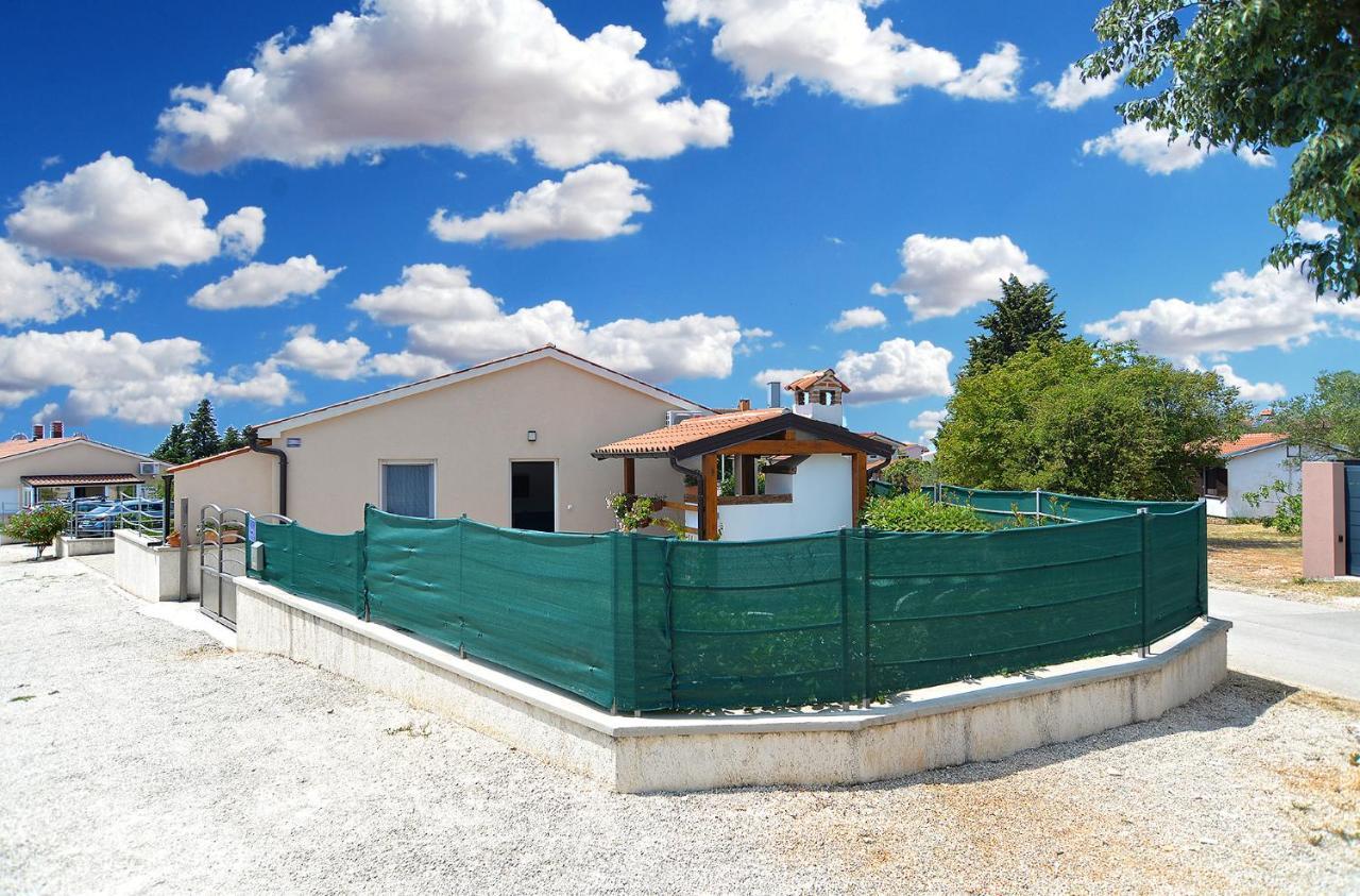 House Peroj 2195 Villa Kültér fotó